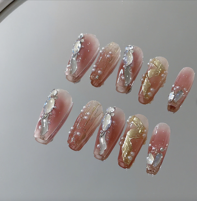 Sparkly Pink and Gold Press on Nails/Glue on Nails - Image 2